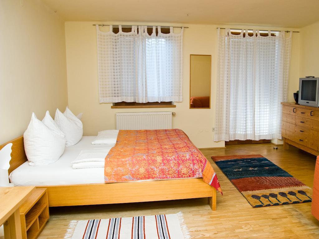 Pension Popotnik Villach Oda fotoğraf